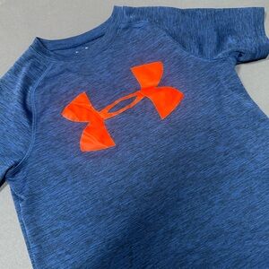 Boys Under Armour Athletic Shirt Blue Size 7